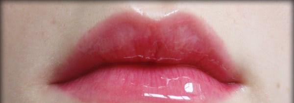 Блеск для губ Lumene Wild Rose Lip Gloss 1