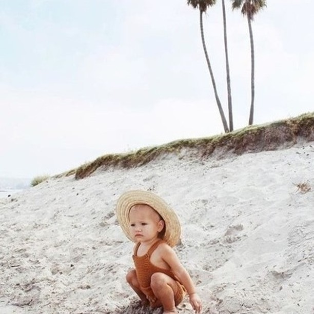 Corine de Farme France - Le retour de vacances pour certains et le grand départ pour d’autres.

Vous êtes plutôt juilletiste ou aoutien ?

On profite encore de ce dernier mois de grande vacances avant...