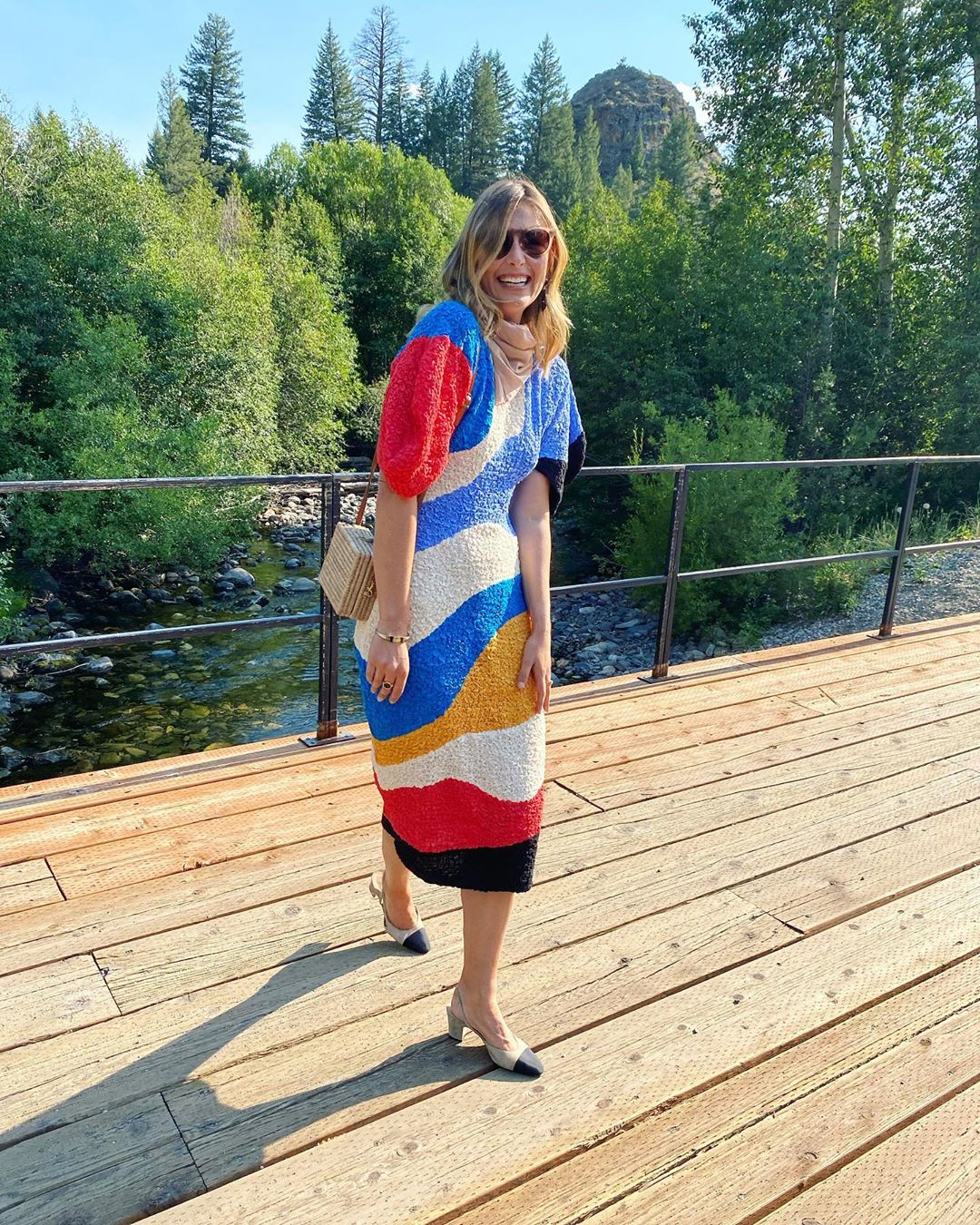 Maria Sharapova - Apologies for the awkward giggle—I forgot how to pose in a cocktail dress. It’s been that long! Anyone else feel the same? 🙃💛