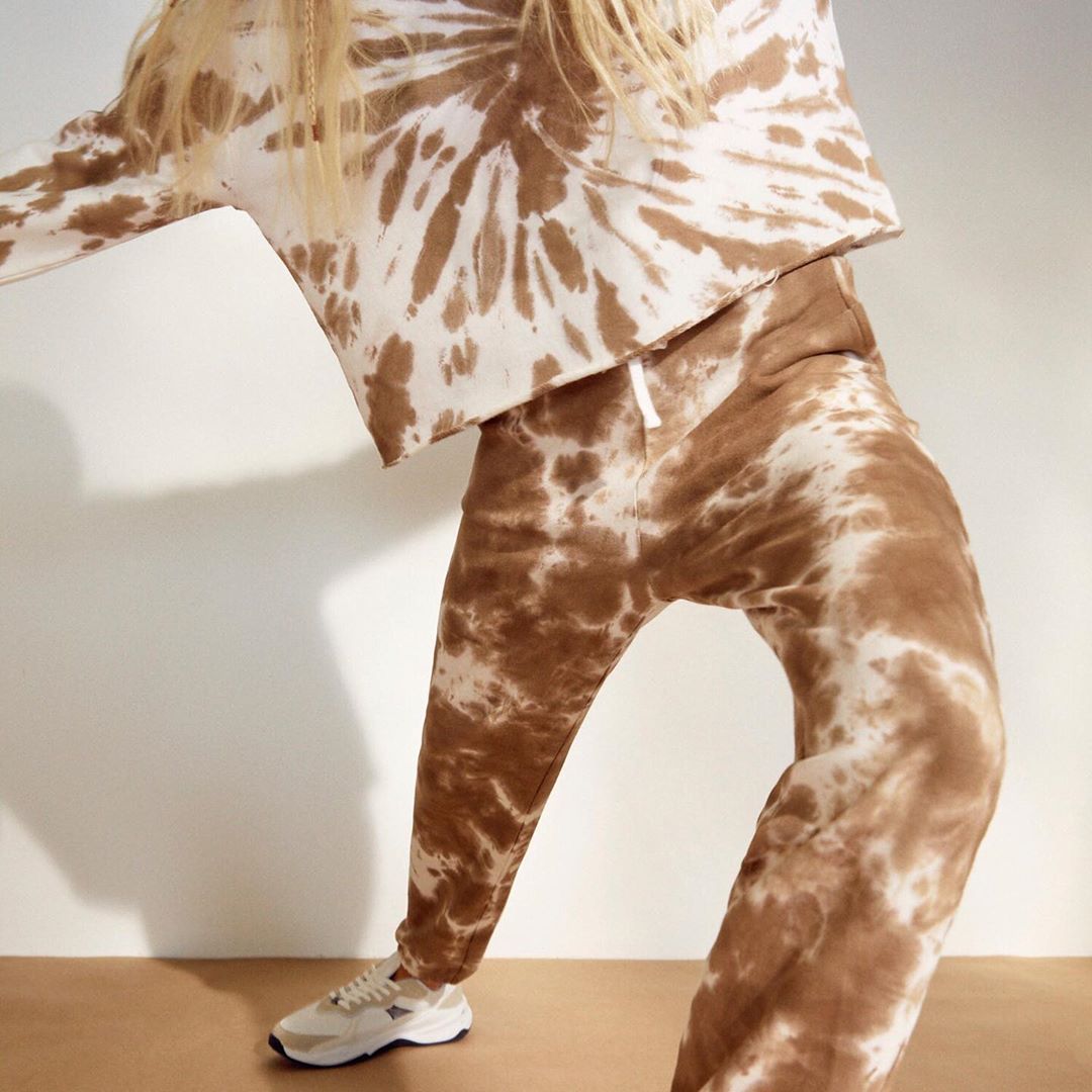 Stradivarius - The Tie-dye tracksuit