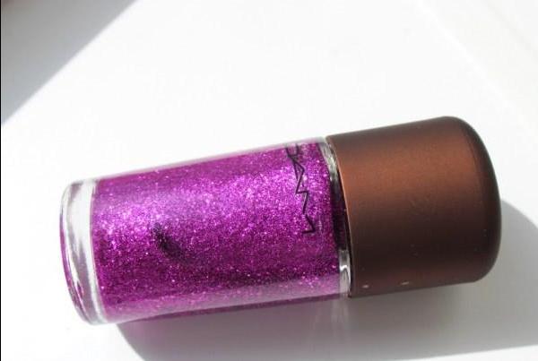 MAC Nail Lacquer Scorching Haute - review