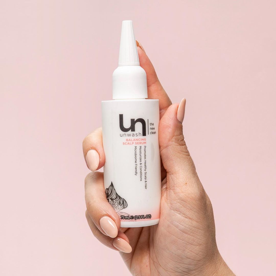 Unwash - Clean Haircare - Do yourself a favor and add this one to your hair care routine! 💆‍♀️ The Balancing Scalp Serum will help out with dryness, itchiness & flakiness cuz like who wants any of tha...