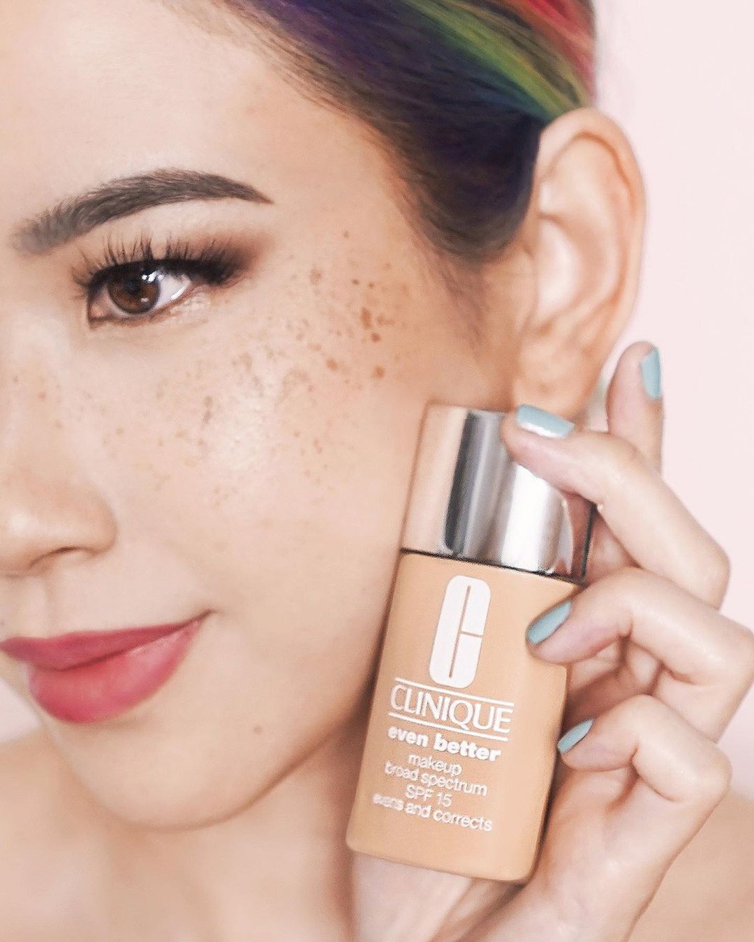 Clinique - "Don't you love it when a foundation just gets it right? Clinique’s Even Better Makeup is weightless...24 hours of hydration. Comfortable and long-lasting 💁‍♀️💛," says @ardentreverie. 

#Cl...
