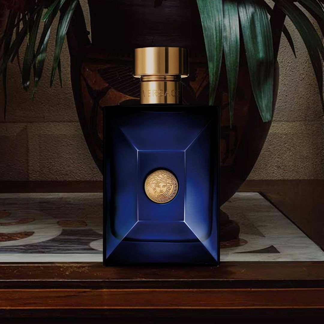 Xpressions Style - #VersaceDylanBlue - a scent to remember. Modern fresh and sensual Mediterranean freshness for him. ⁠
👉🏼 Shop Online 🔴  https://bit.ly/3erowoQ⁠
⁠
⁠
WhatsApp us on 📱 +971545476616  to...