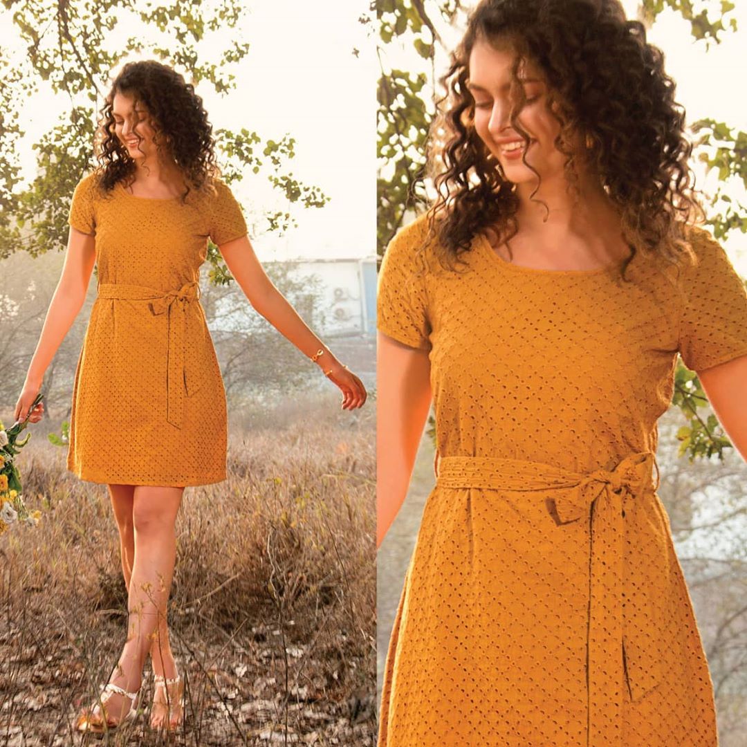 Lifestyle Stores - We are crushing on all things that look as happy as yellow! Shop the latest dresses like this one from Faballey available at Lifestyle Dresstination.
.
Click the link in bio to SHOP...