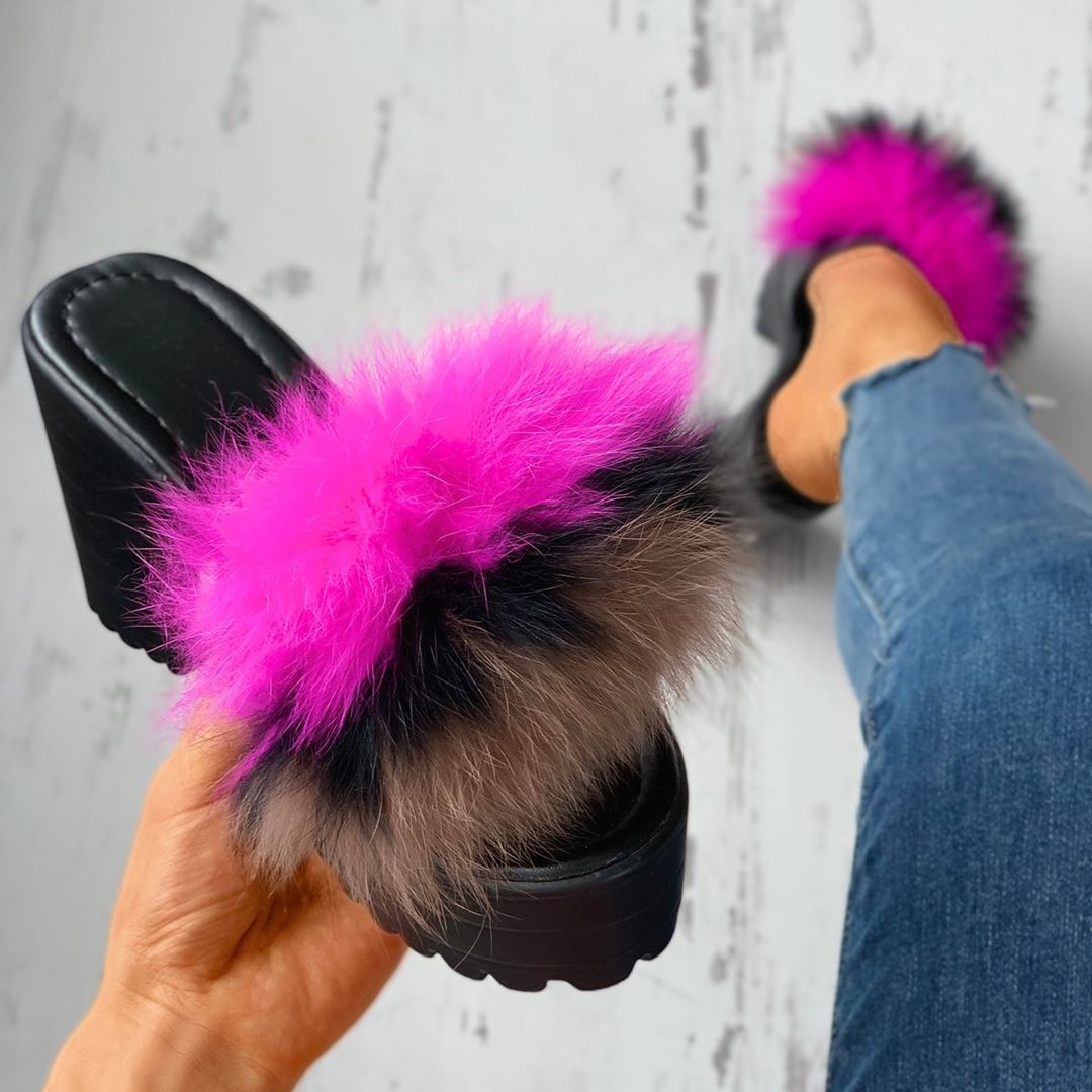 Joyshoetique - Fluffy Colorblock Peep Toe Chunky Heels🌌⁠
Search🔍:[LZT3006] ⁠
👠www.joyshoetique.com👠⁠
⁠
#joyshoetique #fluffy #heels #chunky #peeptoe