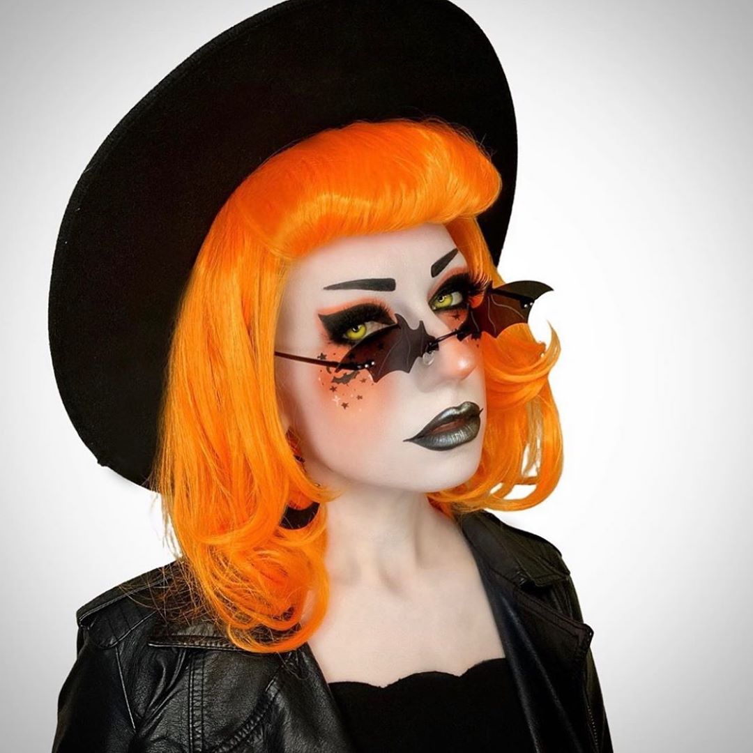 J. Cat Beauty - Living for this Halloween look by @thetrashmask 🧡🖤 Babes used Shine Your Day Shimmery Powder in the shade “Floral White”👻 
.
.
.
#jcat #jcatbeauty #losangeles #beauty #makeupaddict #ma...