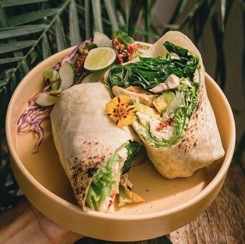 bruno banani Official - Wer hat Lust auf einen tropischen Grilled-Chicken-Wrap? 🌿🍴
Repost: @sheltercafebali
Who wants a tropical grilled chicken wrap?
#freestateofmind #sheltercafebali #grill... bruno banani Official - Wer hat Lust auf einen tropischen Grilled-Chicken-Wrap? 🌿🍴
Repost: @sheltercafebali
Who wants a tropical grilled chicken wrap?
#freestateofmind #sheltercafebali #grill...