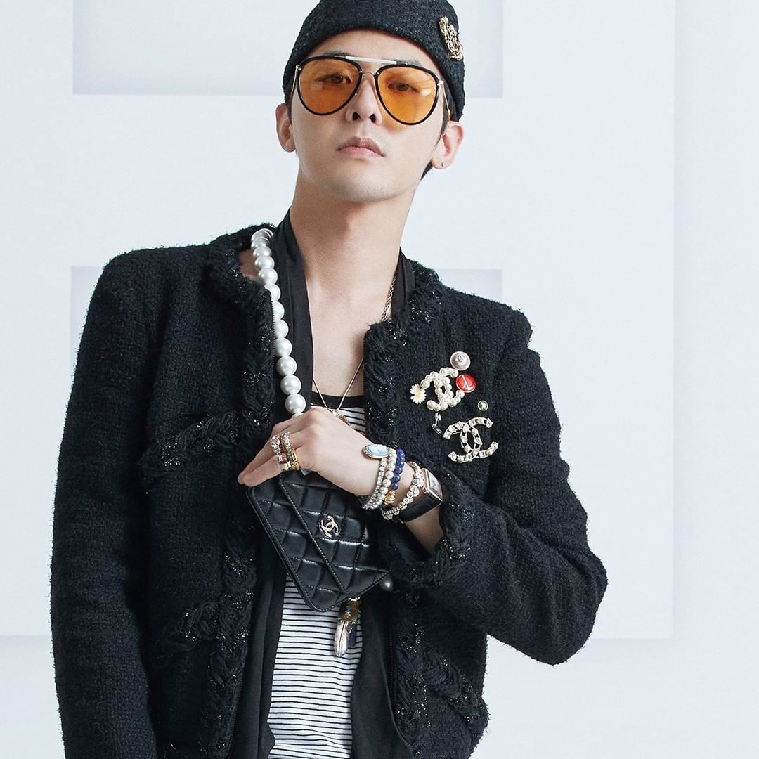 CHANEL - Impressions from Seoul — House ambassador G-Dragon reacts to the CHANEL Spring-Summer 2021 Ready-to-Wear collection and discusses the show’s highlights with Sue Choi.

See all the looks on ch...