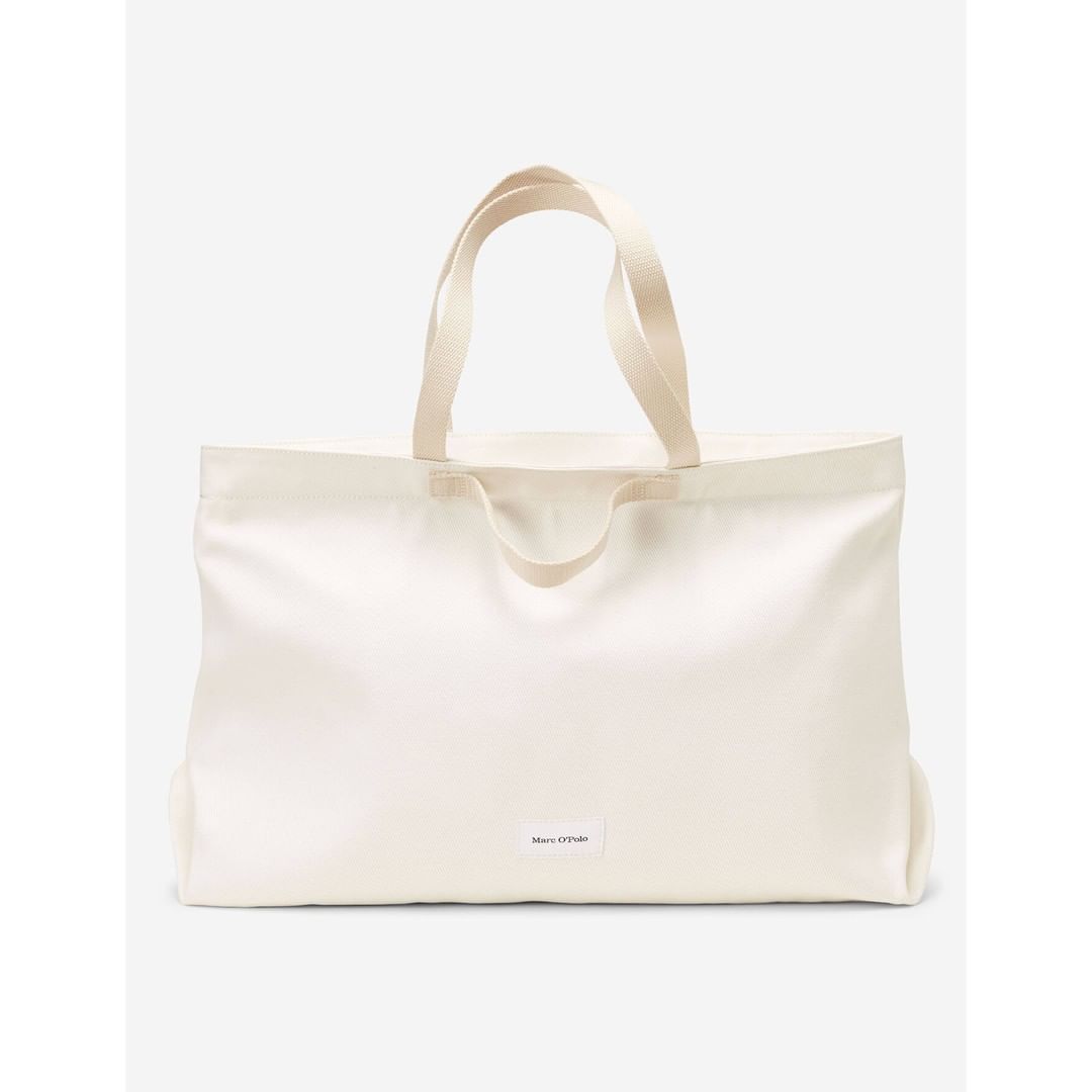 Marc O'Polo - The canvas shopper: Your new everyday bag. #marcopolo #followyournature