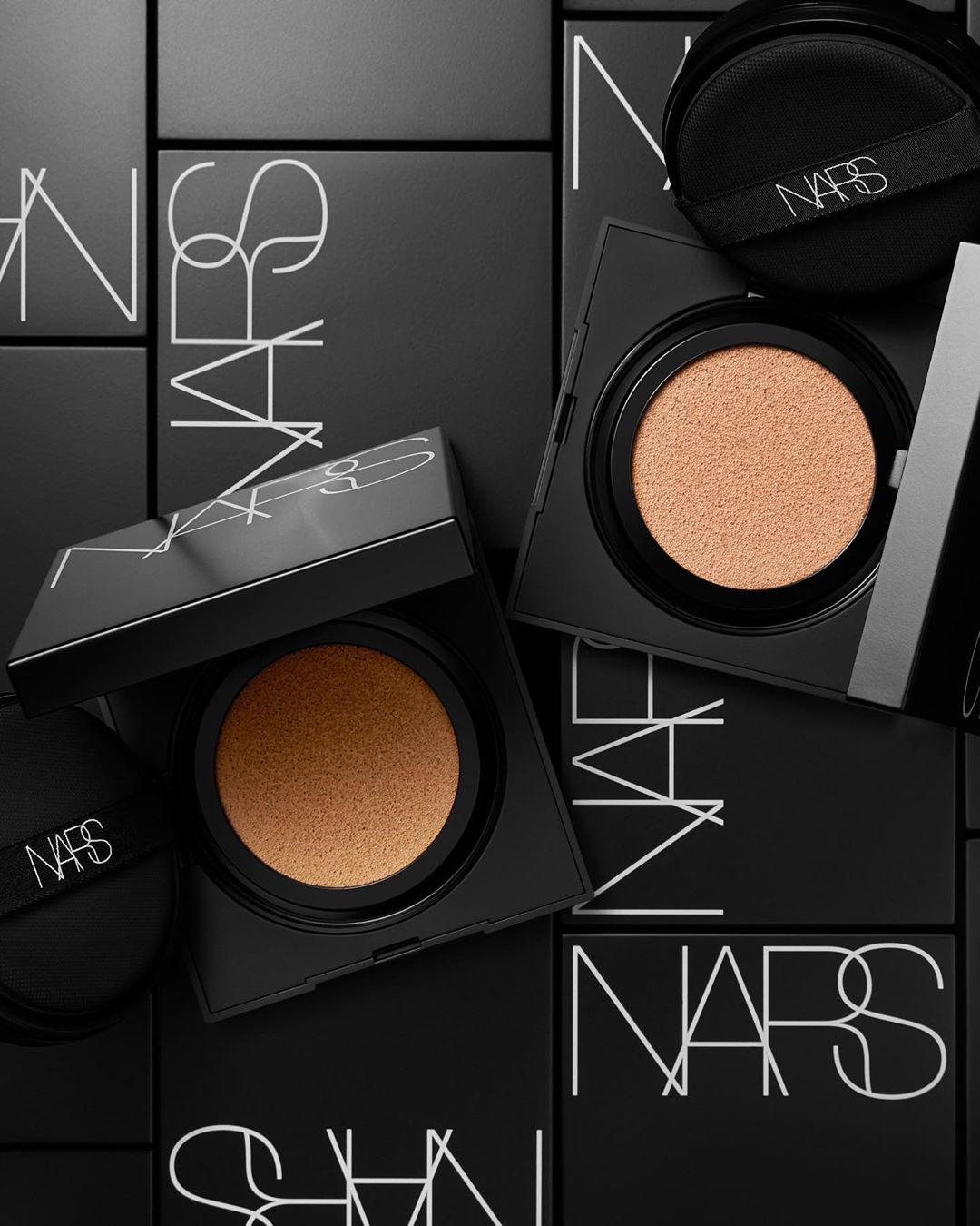 Make up stay. Nars косметика. Презентации nars. Бестселлеры в косметике nars. Nars маски для лица.