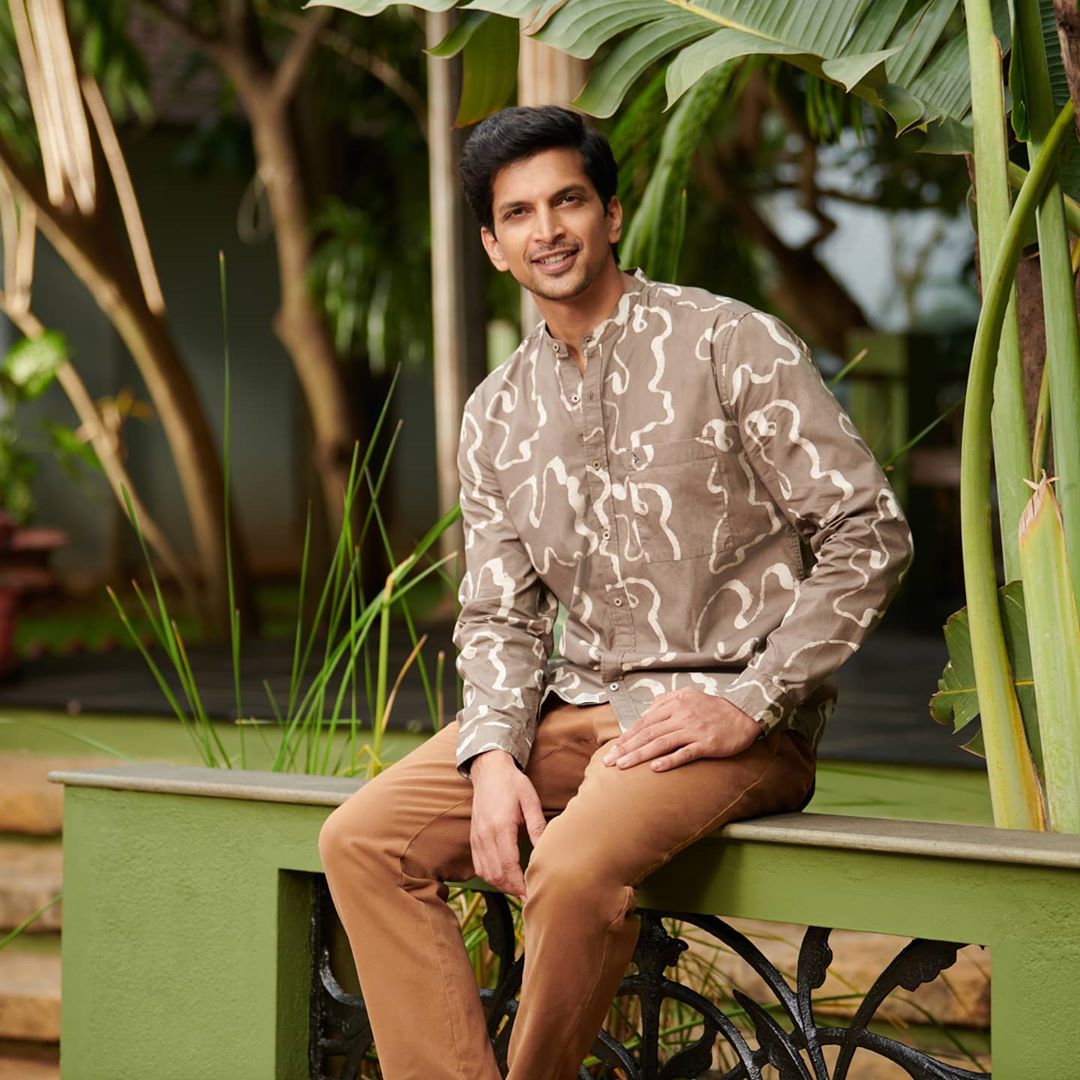 MYNTRA - Making conscious choices this festive season? A natural dyed hand printed shirt is a good way to start. Look up product code: 11354652 (chinos) / 11149270 (shirt) 

For the best of festive fa...