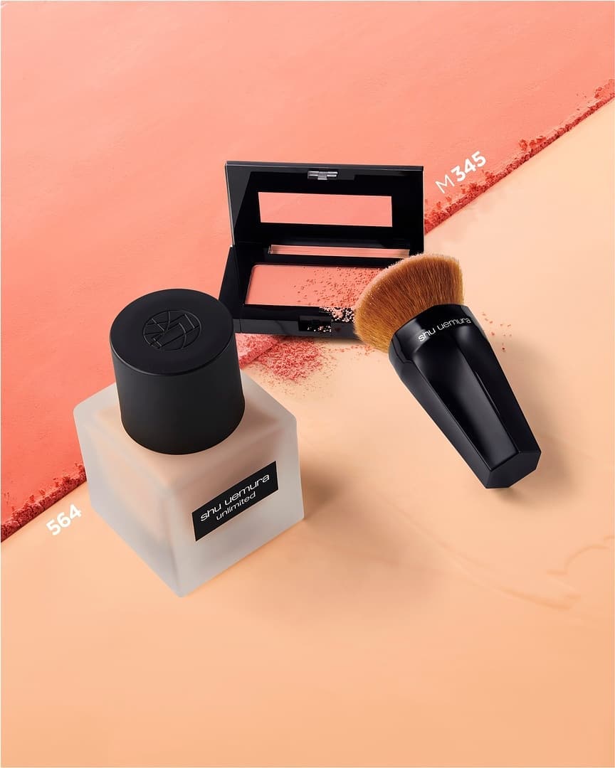 shu uemura - an innovative new texture makes it easy to play with color and never look over-done. choose from 33 shades, in cool to warm undertones, and four finishes — all tailor-made to complement a...