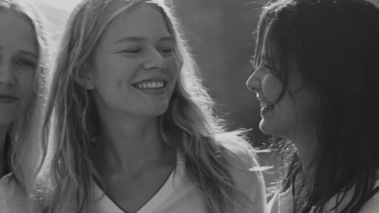 MARC O'POLO Spring/Summer Campaign 2019 - Friends. All you need.