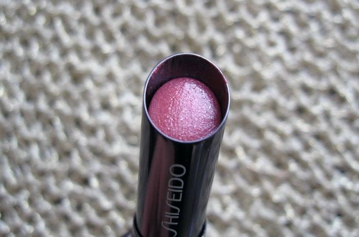 Свои губы, но ярче и с оттенком сливы. Shiseido Shimmering Rouge RS310 Brocade - отзыв19 22ce37_lbox.jpg