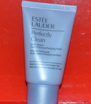 Отзыв о Cредство для умывания 2-в-1 Estee Lauder Perfectly Clean Multi-Action Foam Cleanser / Purifying Mask от Любовь  - отзыв