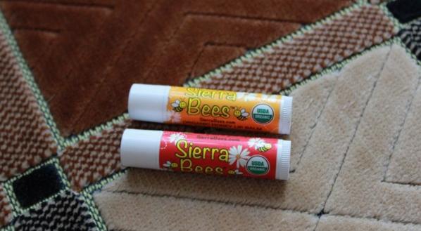 Бальзам для губ Sierra Bees Organic Honey Beeswax Lip Balm with Vitamin E фото