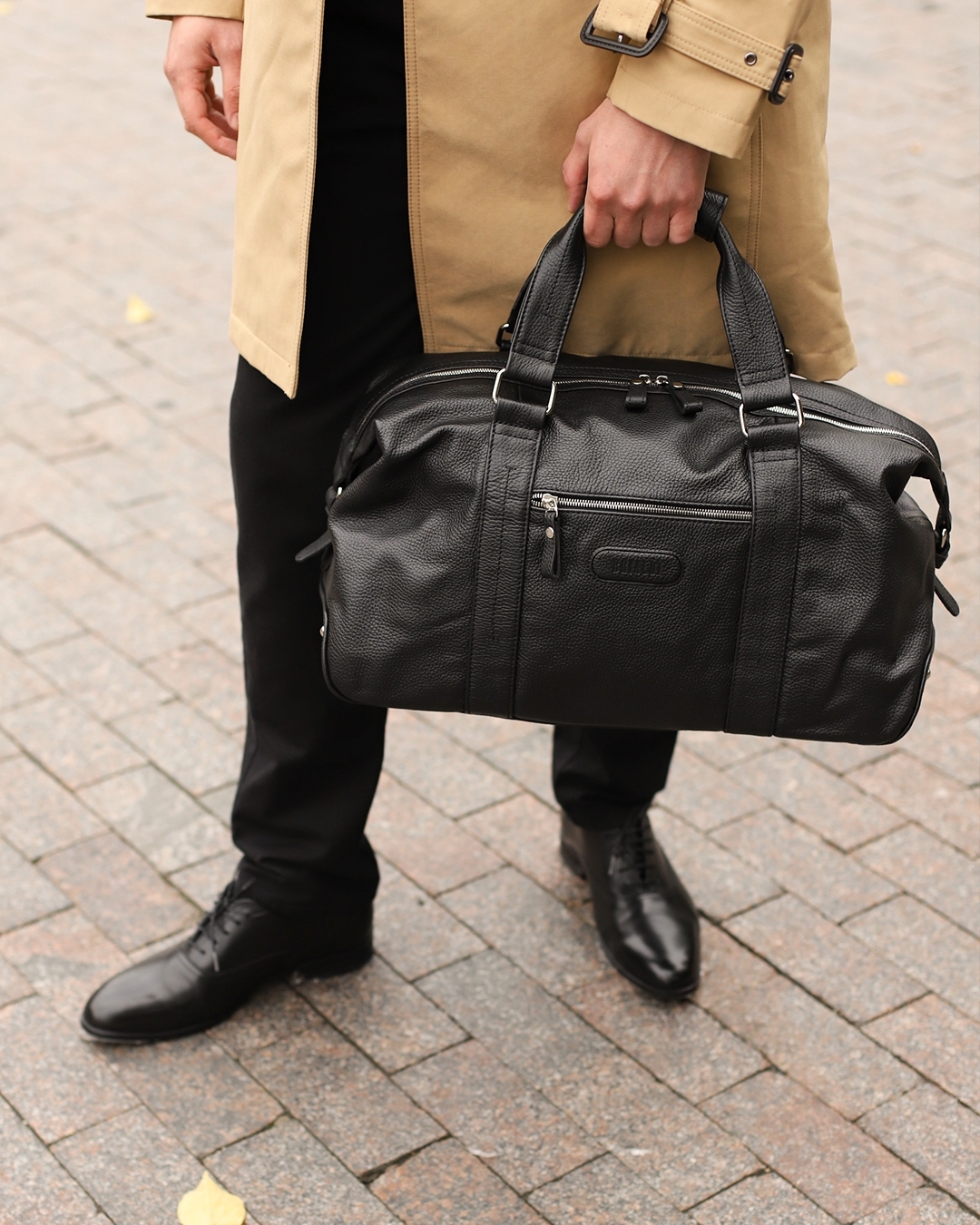 Кожаные сумки и рюкзаки - Чтобы внешний вид был на высоте, подчеркните его красивой сумкой из натуральной кожи 👌
⠀
Brialdi Newcastle: 10 950 ₽
⠀
Уже хочешь себе такой аксессуар? Для заказа переходи на...