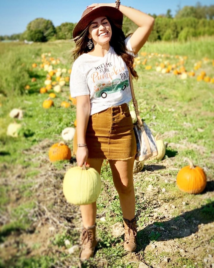 FairySeason - 🎃Meet Me At The Pumpkin Patch! @rissagarcia912 
✨Product ID:416519
🌟Code:NY05 (5% off over $69)

Link in the bio👆👆👆
#fairyseason #fairyseasontrend #fallfashion #halloween #pumpkin #tshir...