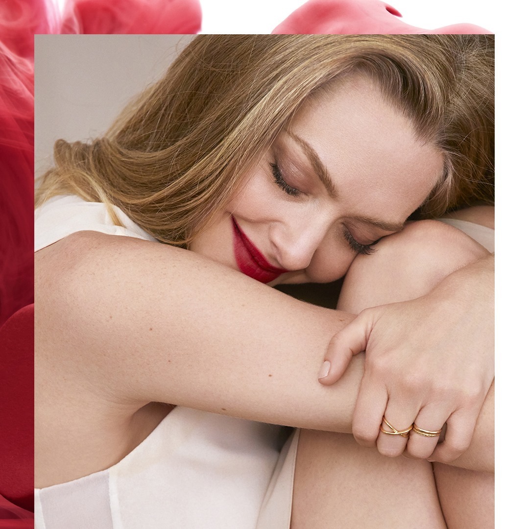 Lancôme Official - It’s a ‘bare lips sensation’ with a blurred lip finish. Experience a soft matte color veil and a plush comfort with the new L’Absolu Rouge Intimatte lipstick. You’ll see, it is so e...