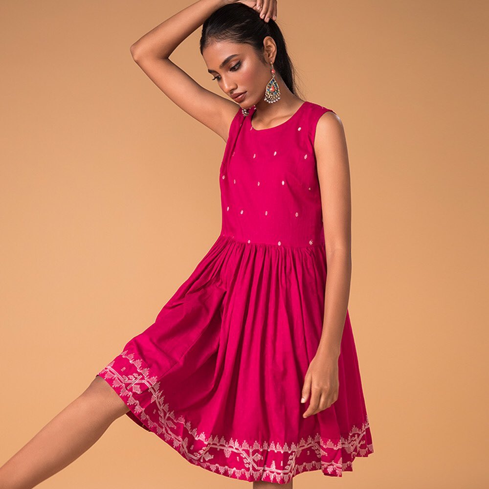 AJIO. com - The Indie dress you need to think pink. 
.
.
Get the season’s best Indie styles at the AJIO #BigBoldSale, in association with Levi’s – at min. 60% off! #Linkinbio.

#LongLiveBold #AjioLove