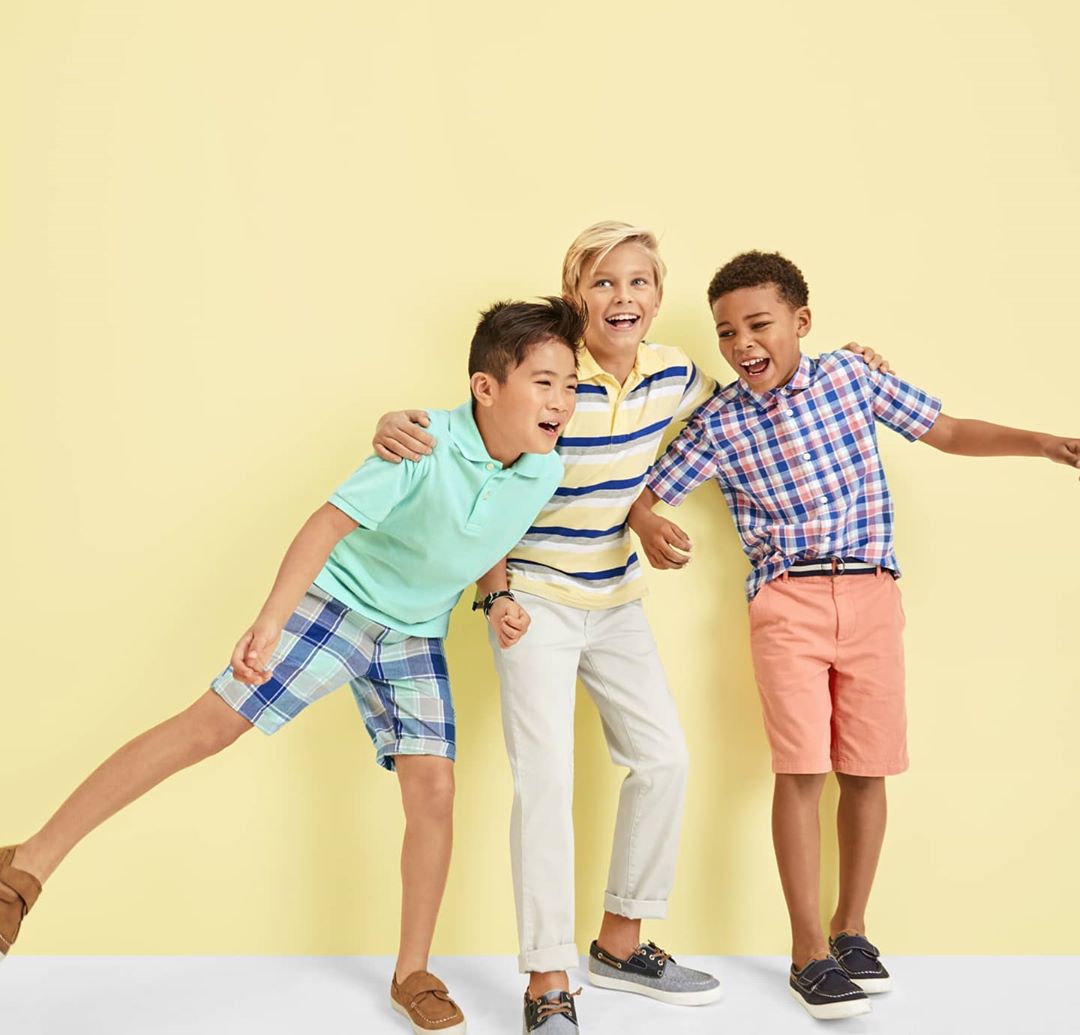 Lifestyle Store - NEW LAUNCH ALERT!
Let your little heroes look dashing in Graphic tees, Printed Polo, cool shorts and checked or striped shirts from The Children's Place, available at Lifestyle.
.
Ge...