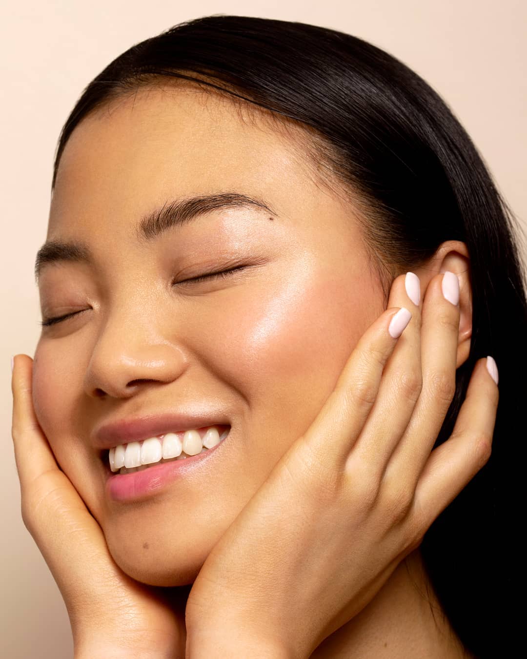 Ciaté London - That no make up make up glow 💫Courtesy of Dewy Blush! 🧡 #ciate