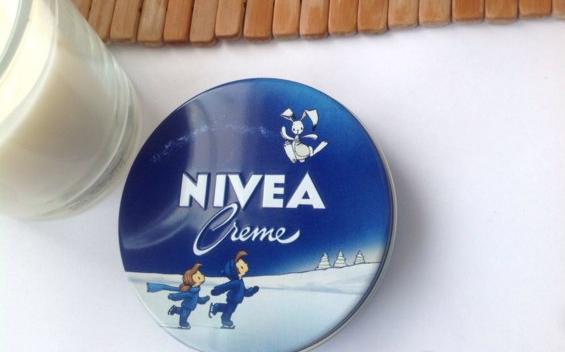 Универсальный увлажняющий крем NIVEA Creme фото