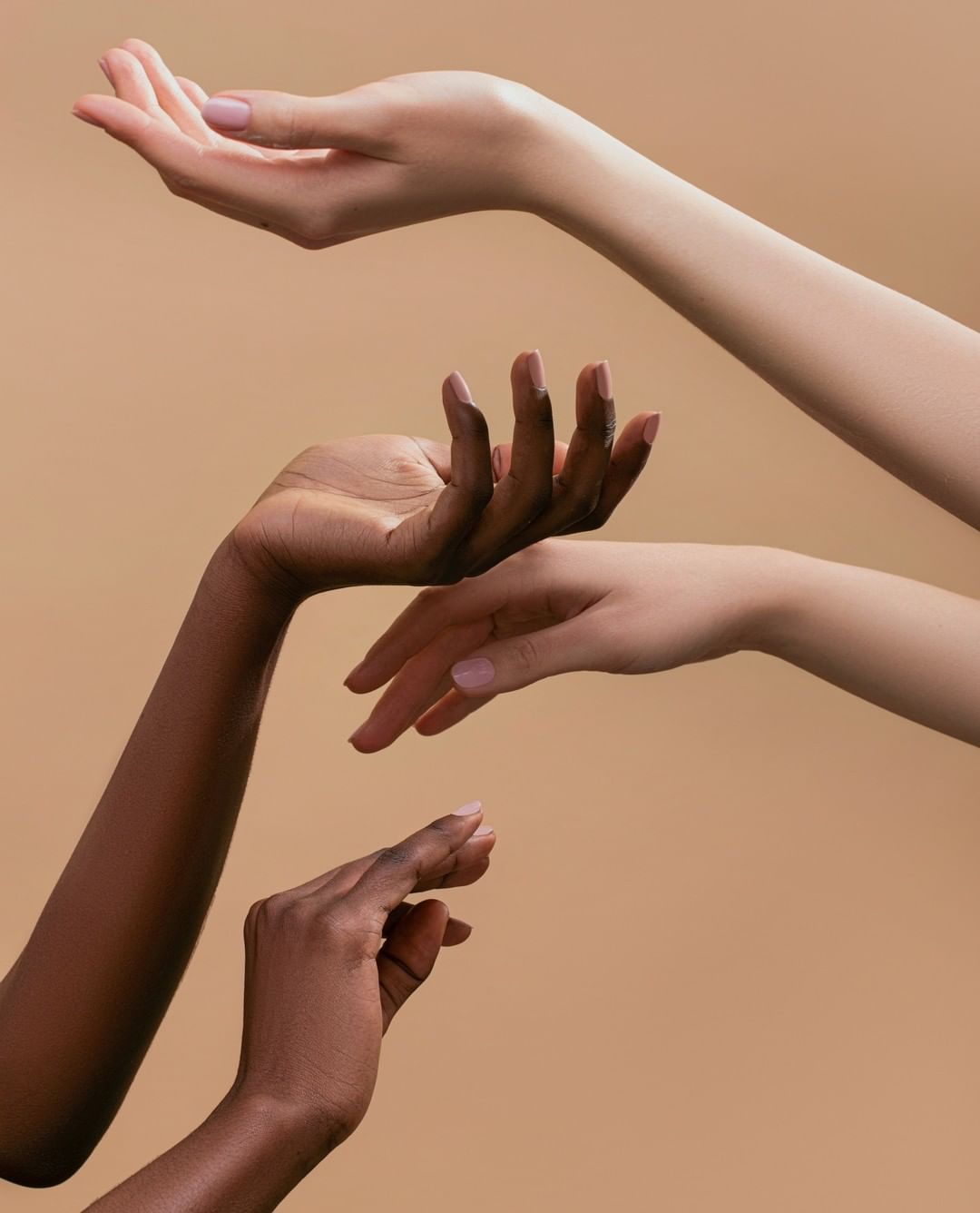 AHAVA - We're here, always, to provide a helping hand 💙 #ahavameanslove⁠
.⁠
.⁠
.⁠
.⁠
#ahava #deadsea #deadseasalt #deadseaminerals #deadseamud #skincare #skincareroutine #skincareproducts #healthyskin...