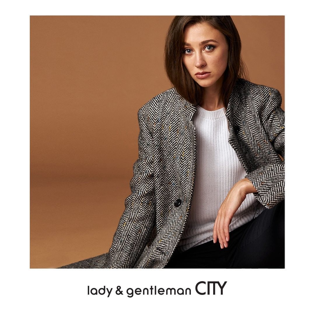 lady & gentleman CITY - ВЕЧНАЯ КЛАССИКА #lgCITY

Пальто Alessandro Manzoni - 27 800р. (Код 365019)
Свитер Korpo Two - 6 950р.( Код 362657)
Брюки Korpo Collezioni - 12 950р. (Код 364380)

#интернетмага...