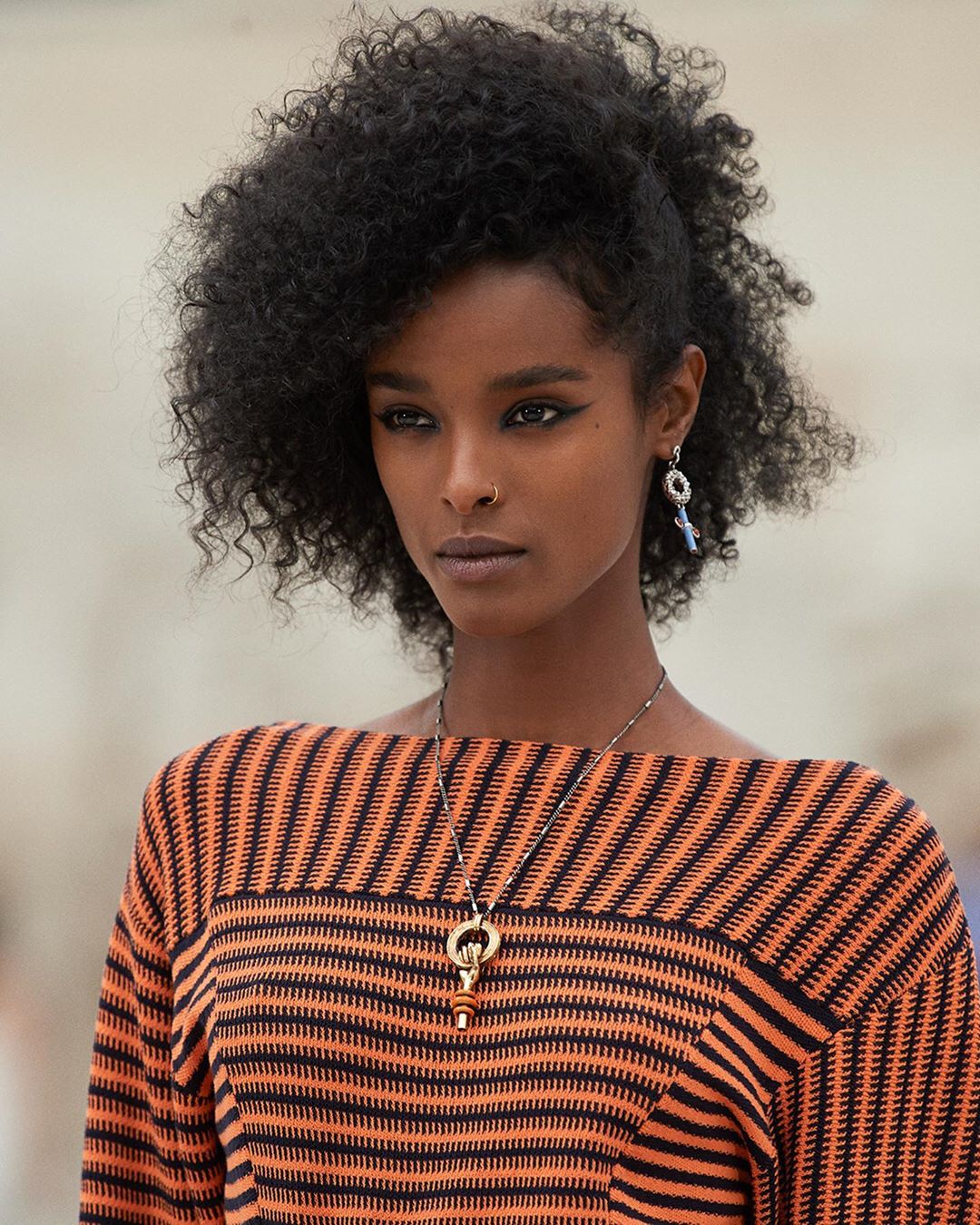 Chloé - Up-close with jewellery from the #CHLOEss21 collection, #ASeasonInHope: ergonomic cuffs, engraved and inlaid Femininities amulet necklaces and earrings that echo the sculptural hardware of th...