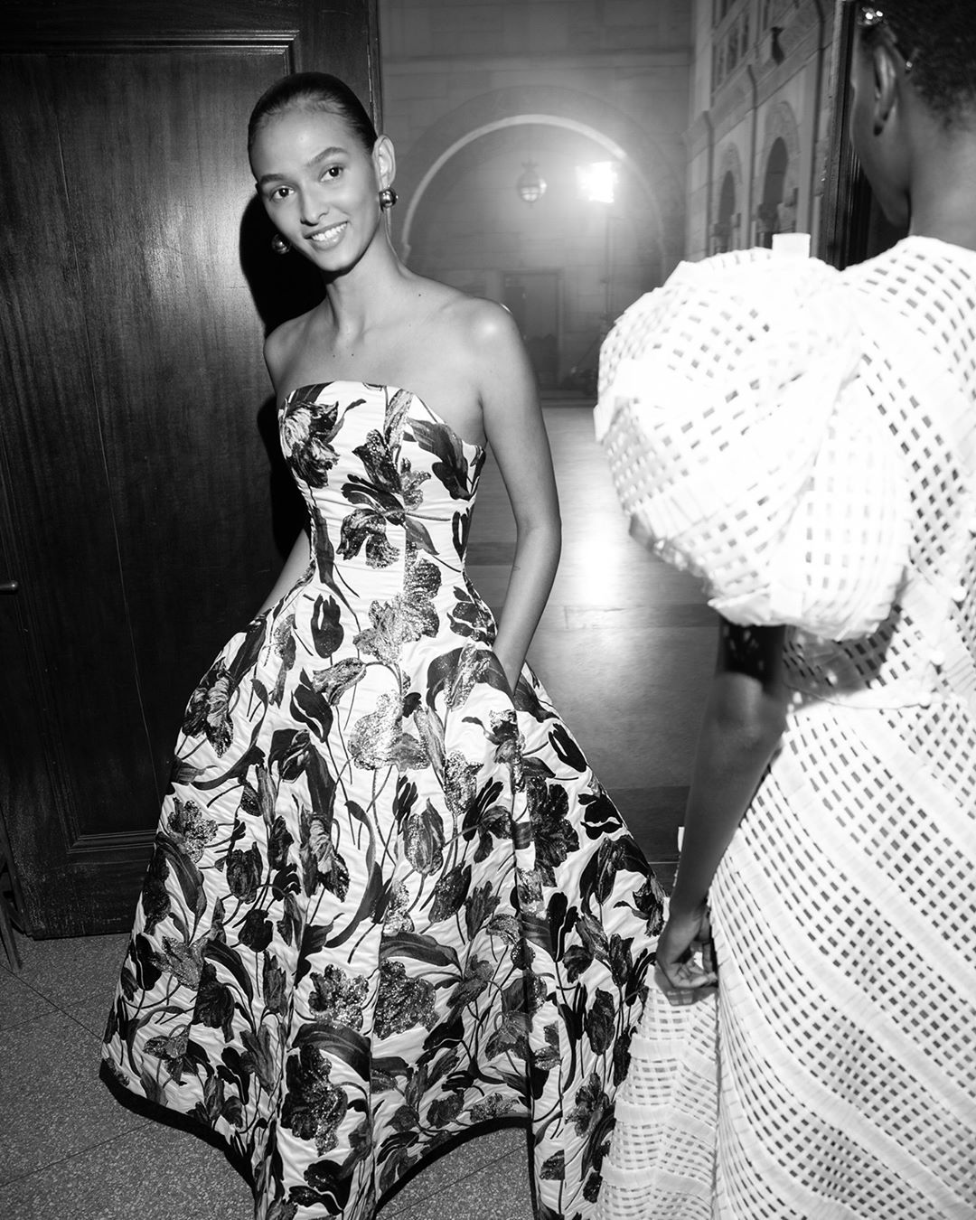 CAROLINA HERRERA - Behind the scenes at our Summer 2021 collection shoot that took place at One Hanson Place in downtown Brooklyn, captured by @elischmidtphoto 

This shoot was produced in accordance...