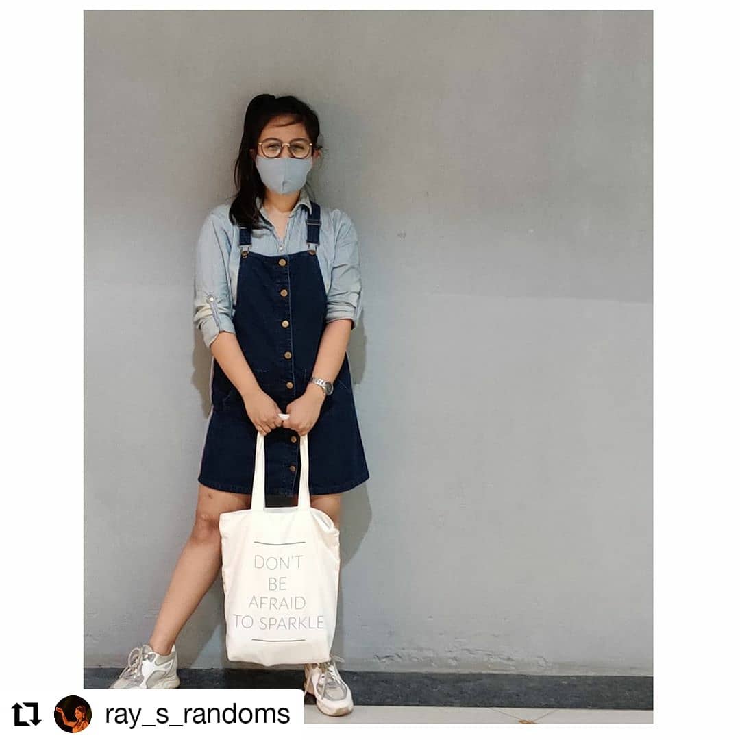 MYNTRA - #MyMyntraMoment @ray_s_randoms inspires with a message – ‘don’t be afraid to sparkle’! And, her on-point message #StyledByMyntra makes her this week’s winner of the #MyMyntraMoment stories, a...