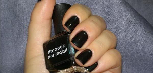 What not to say to your mom or Don't Tell Mama by Deborah Lippmann - review