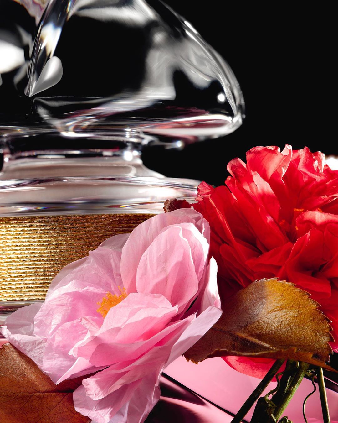 Guerlain - Mon Guerlain Bloom of Rose Prestige Edition: a sublime floral symphony.

From the iconic creations of yesteryear to the prestige editions of today, art has always been a strong source of in...