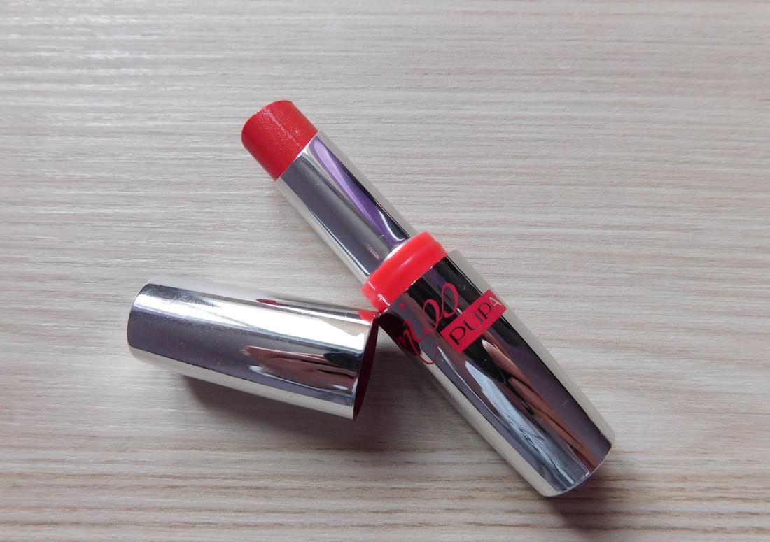 Помада miss. Miss Pupa Ultra Brilliant Lipstick. Помада Miss Pupa 603. Пупа 403 тон помада. Помада в зеленом футляре.