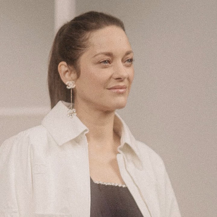 CHANEL - Impressions from Paris — House ambassador Marion Cotillard sits down for a conversation with Caroline de Maigret after the CHANEL Spring-Summer 2021 Ready-to-Wear show at the Grand Palais.

#...