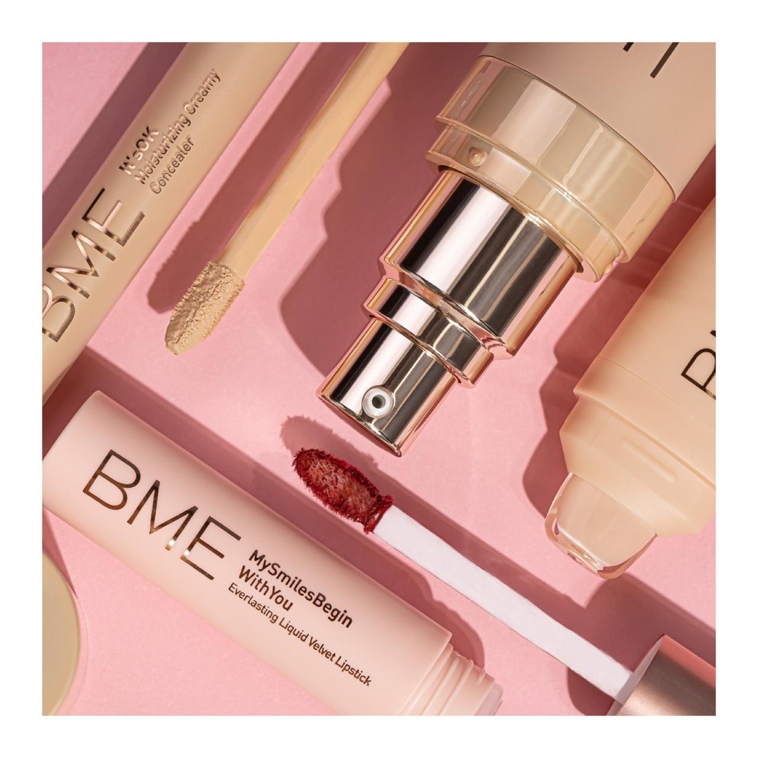 Л'Этуаль - Что нужно для макияжа? Представь, что можно его сделать с помощью 4 средств. И результат — нежный образ.⠀
⠀
Для этого макияжа мы будем использовать средства корейского бренда BME. Натуральн...