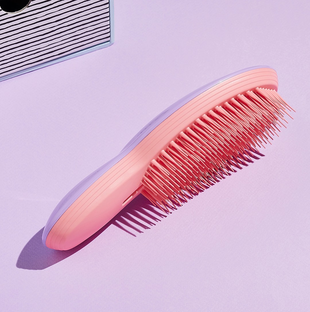Tangle Teezer Hairbrush - The Ultimate was created to dry-style and dress the hair without the fear of snagging. It's designed to achieve perfect updoes and ponytails, as well as being ideal for brush...