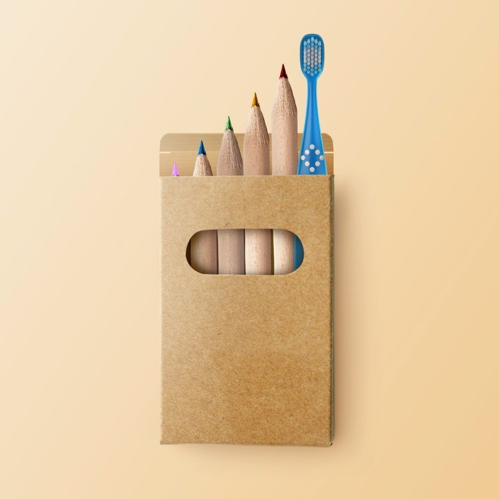 SPLAT - Мама, я уже большой 🧒 Ребёнок стремится быть самостоятельным и хочет чистить зубы без помощи родителей. Поддержите малыша и подарите зубную щётку, с которой ему будет удобнее. ⁣⁣⠀
⁣⁣⠀
Мягкие щ...