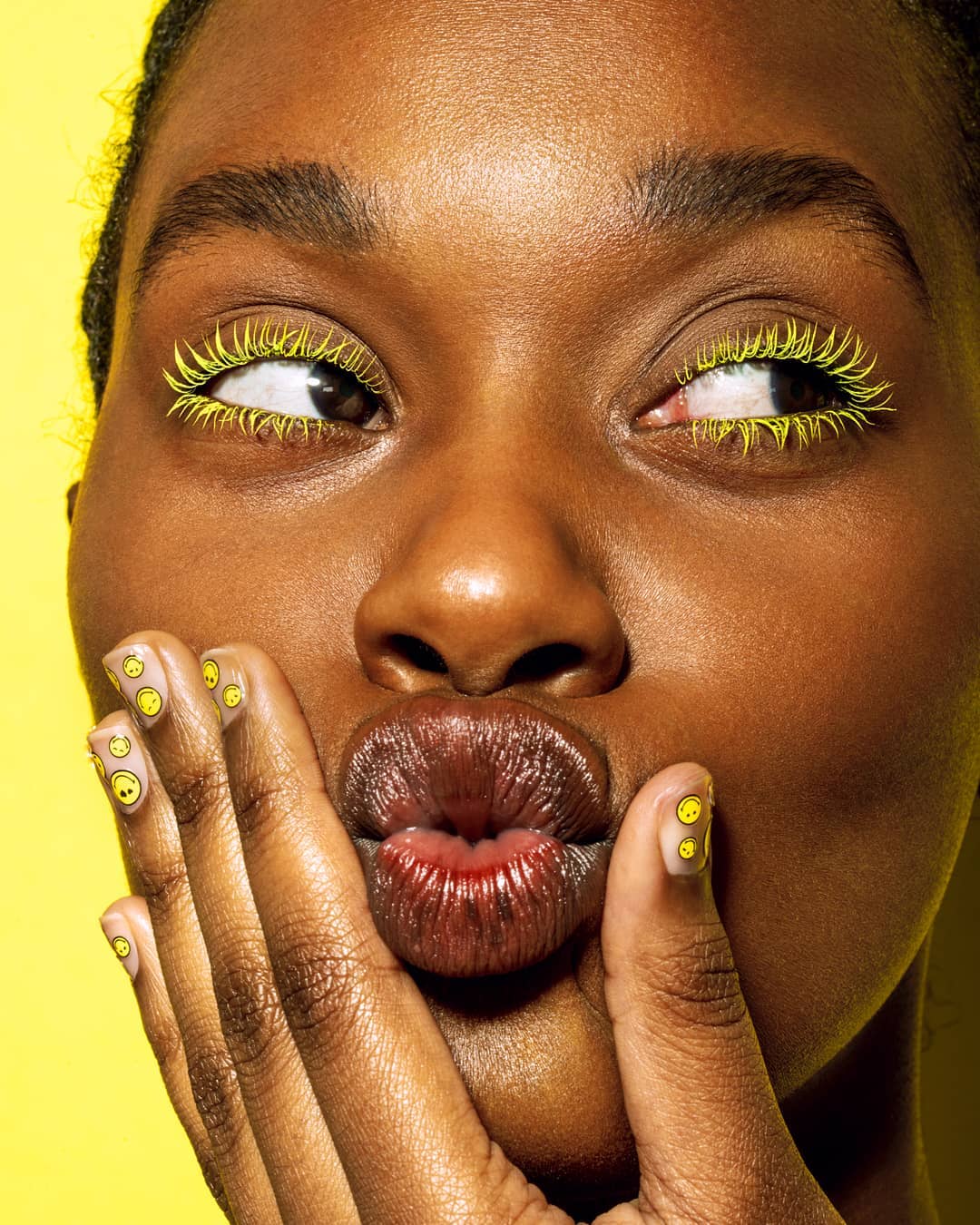 Ciaté London - Experiment with the #CiatexSmiley collection✨☺️ add a pop of colour to your lashes with #KeepAnEyeOn coloured mascara⚡️🌈 infused with mood boosting poppy & energising cacao extract 🙌 a...