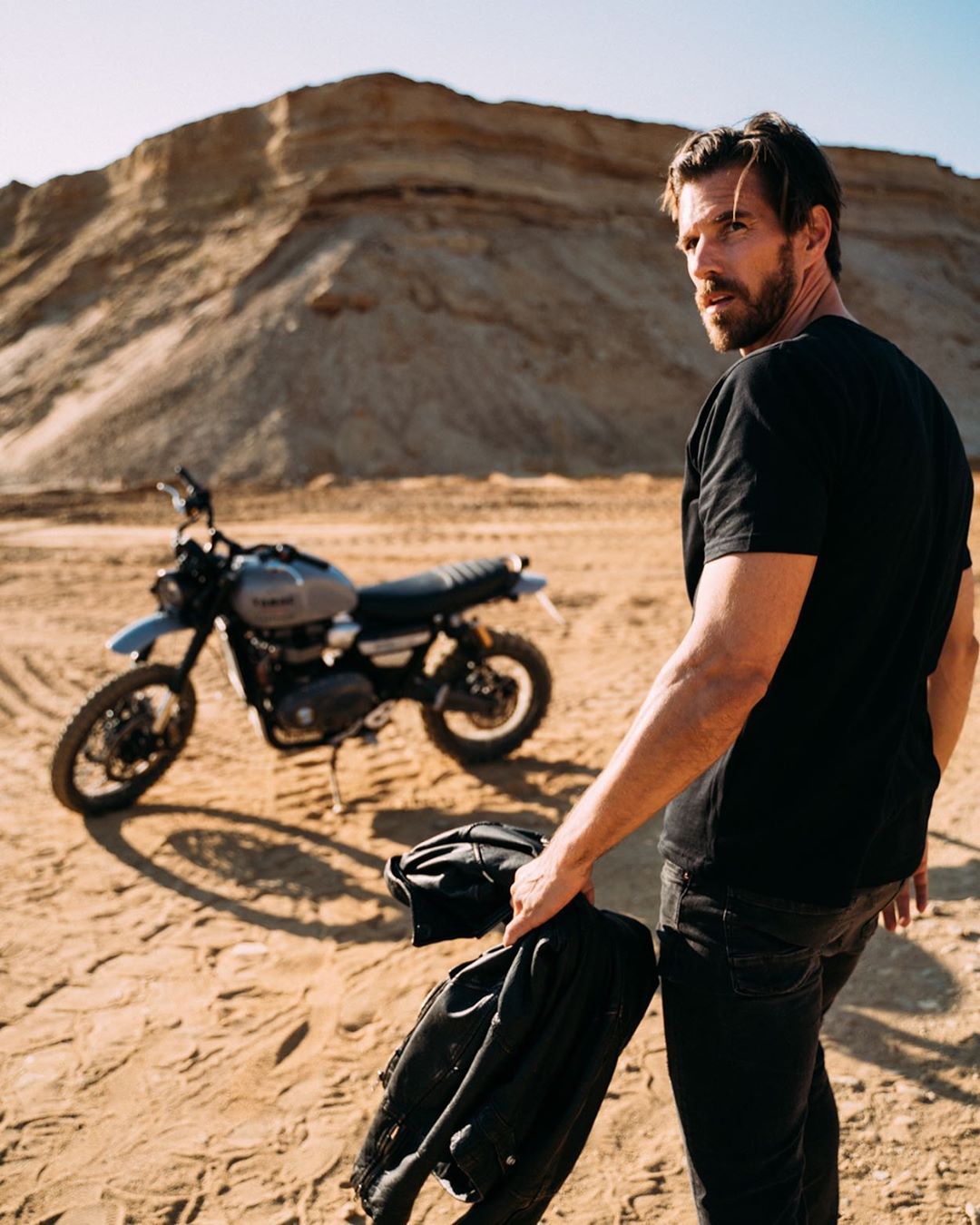 TABAC Fragrances - New Monday, new week, new goals 🙌
————————
.
.
.
.
.
#tabac #tabacoriginal #tabacoriginalcraftsman #scrambler #triumph #craftsman #crafting #building #steel #tabacfragrances #theper...