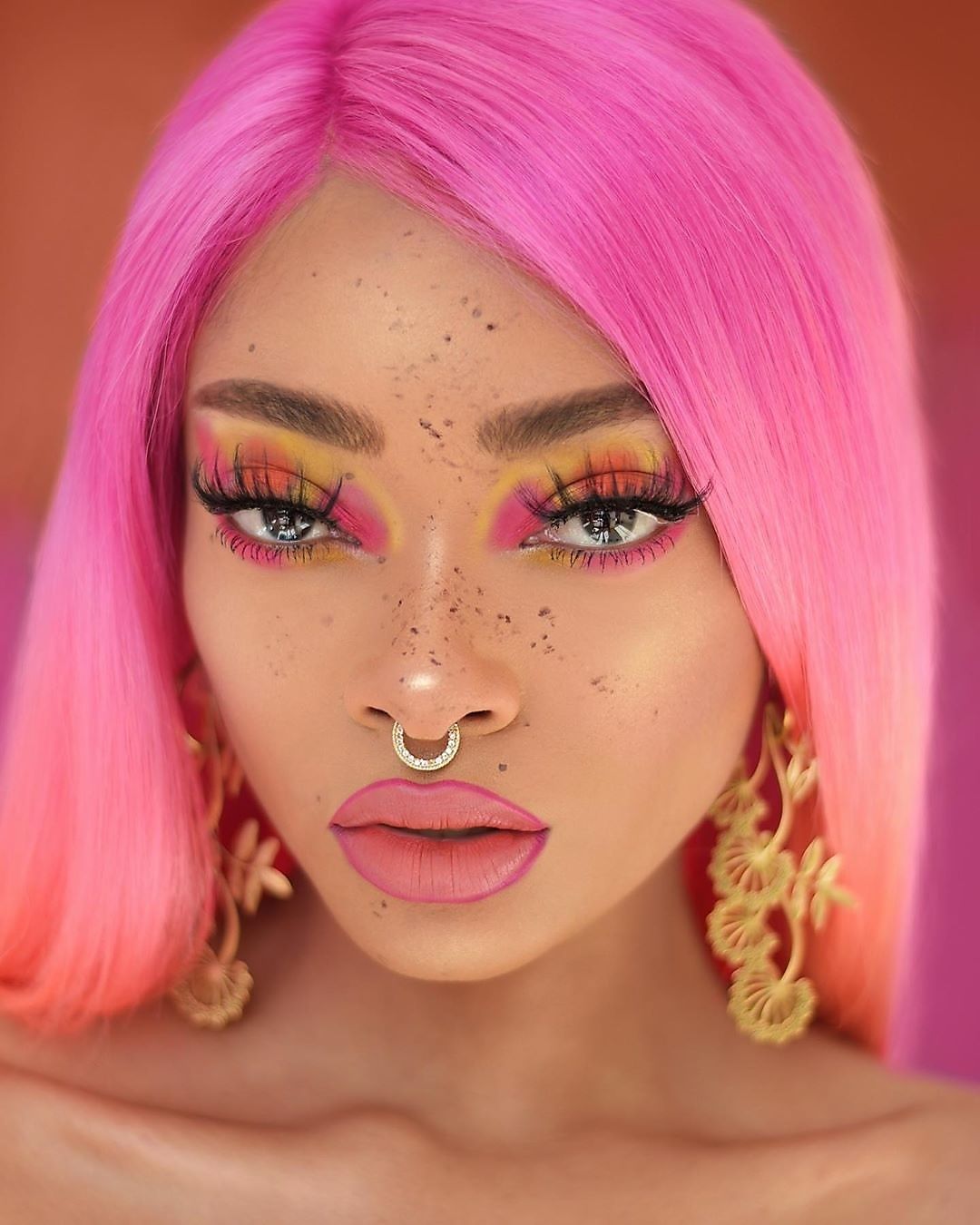 NYX Professional Makeup - @nyane has our jaws on the floor with this vibrant, pink lemonade glam 🍋💕 Here's the breakdown:
⚡ Ultimate Shadow Palette in 'Brights'
⚡ Epic Ink Liner
⚡ Makeup Setting Spray...