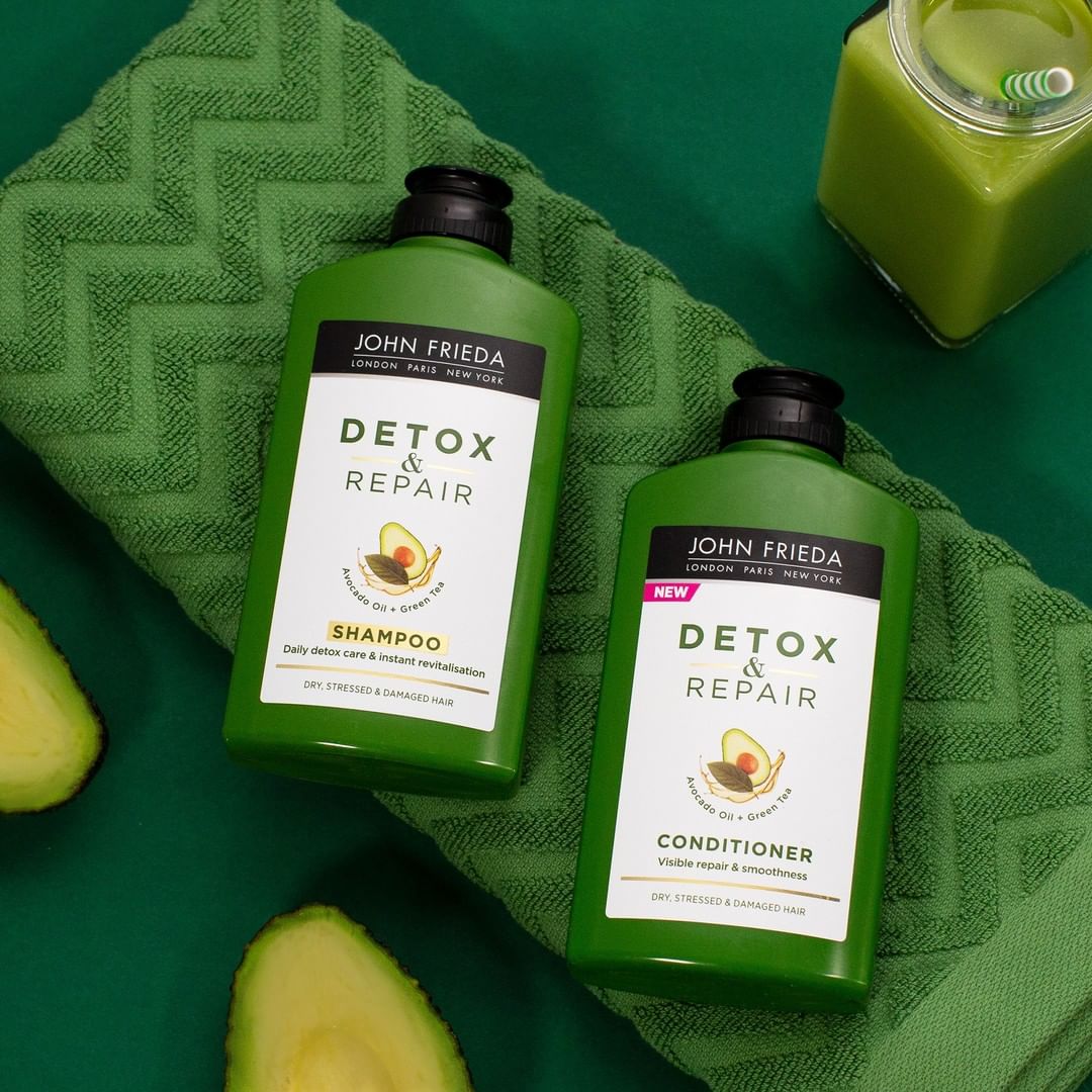 John Frieda US - Breathe in 💚 breathe out 💚 and treat yourself to a little self-care with this @glamourmag Beauty Award-winning pair. The new Detox & Repair Shampoo & Conditioner transform dry, stress...