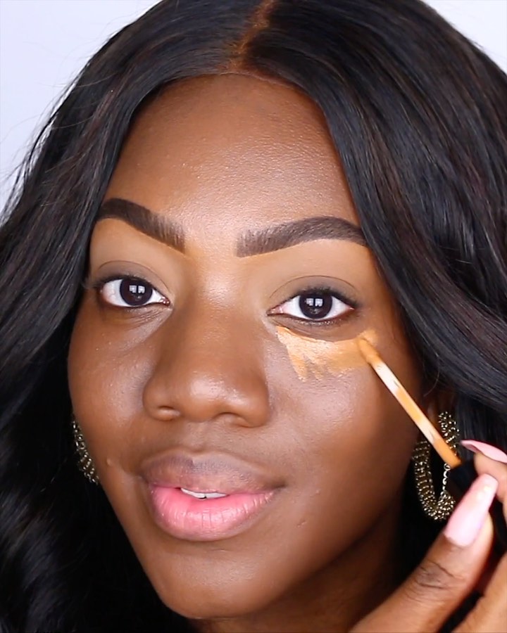 Maybelline New York - @safai305 makeup look is on point! 🔥Get this flawless glam with #browextensions pomade crayon, #fitmefoundation matte + poreless, fit me concealer, #lastingfix banana powder, #Nu...