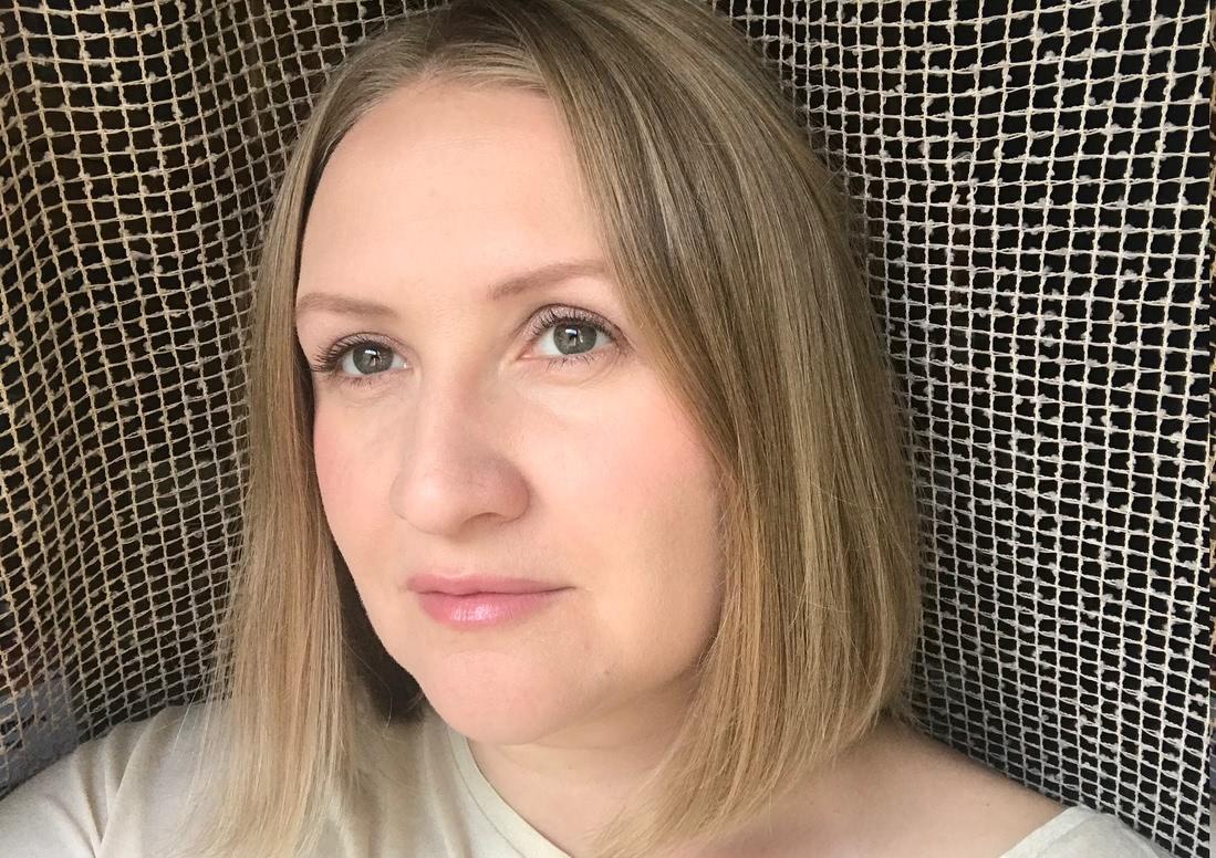 Универсальная матирующая компактная пудра Guerlain Ladies in all climates. Добро пожаловать в прошлое13 536d8c_lbox.jpg