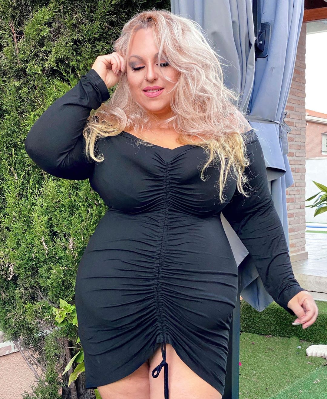 Rosegal - Get ready for Halloween!⁣
⁣
👉Bio link⁣
Plus Size Off Shoulder Ruched Bodycon Dress⁣
Search ID: 298868304⁣
Price: $25.91⁣
Use Code: RGH20 to enjoy 18% off!⁣
#rosegal #plussizefashion #Rosegal...