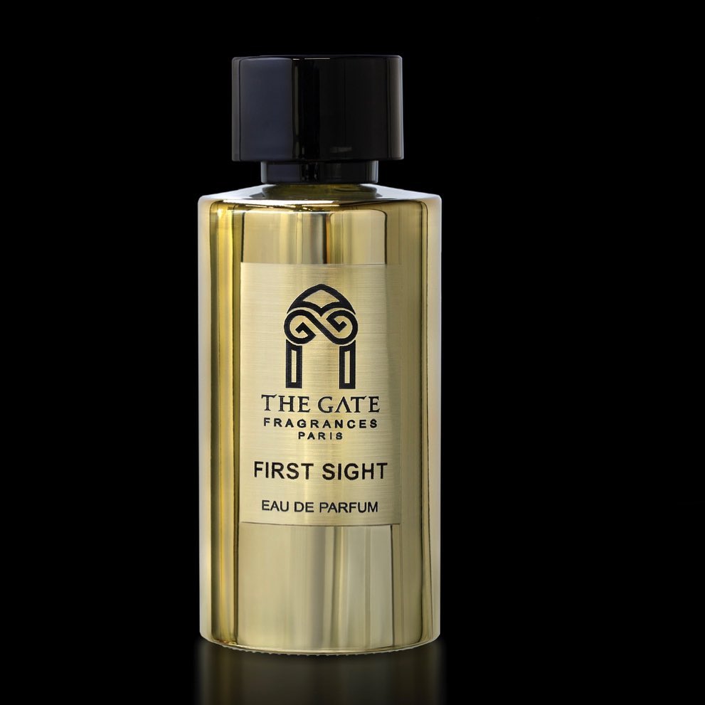 Thegateparis - FIRST SIGHT 
€205.00 
THE GATE OPENED. THE EYES MET. IT WAS LOVE AT FIRST SIGHT. 
FIRST SIGHT  is a woody floral perfume that celebrates a cocktail of citrus flowers, and warm musky bas...