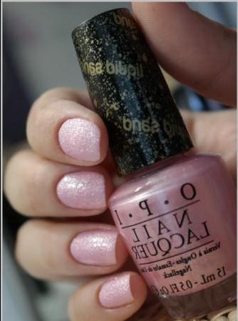 Розовый песок - OPI Pussy Galore