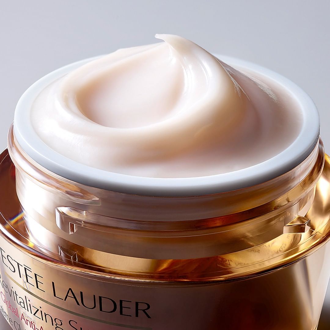 Estée Lauder - Is your complexion looking dull and drained? Re-energize and see your skin spring back with new bounce after just two weeks of using Revitalizing Supreme+ Cell Power Creme. 🔐 
The key i...